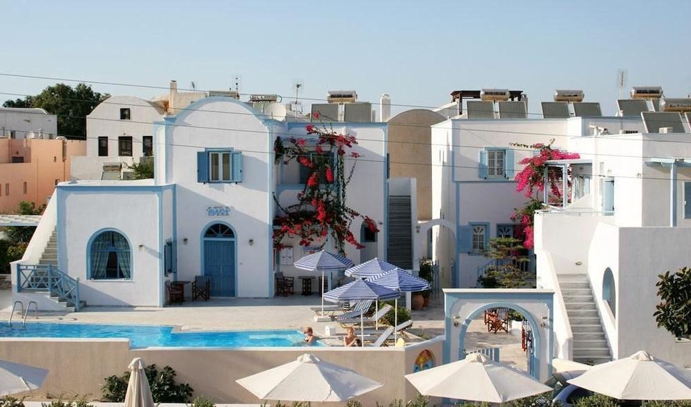 Preka Maria Aparthotel Kamari  Exterior photo